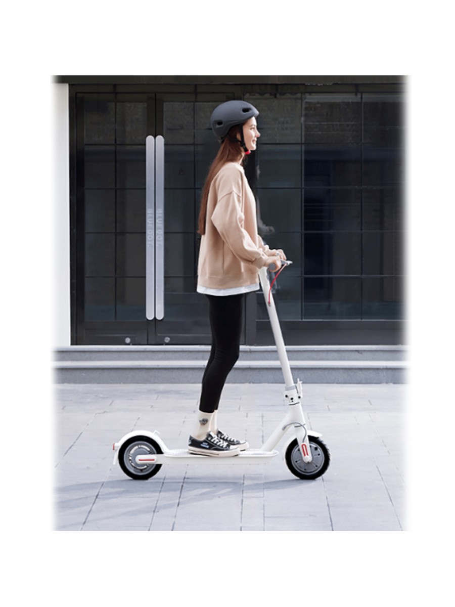 Электросамокат XIAOMI, 3 Lite, Electric Scooter, цвет: белый Электросамокат XIAOMI, 3 Lite, Electric Scooter, цвет: белый