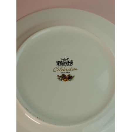 Тарелка обеденная Lefard Celebration 27см 85-1926