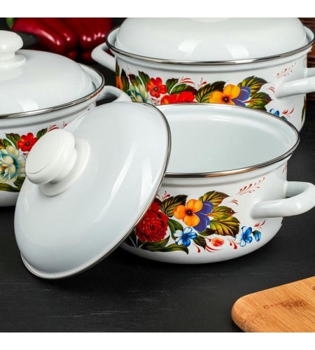 Набор кастрюль Татьяна №124-4 1,5л, 2л, 3л