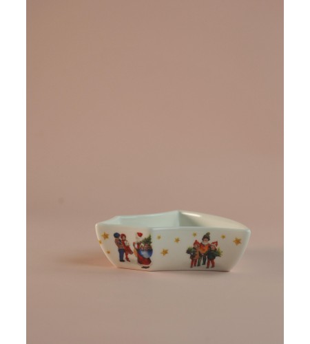 Блюдо глубокое Новый год 11*11*3,5см 305-195